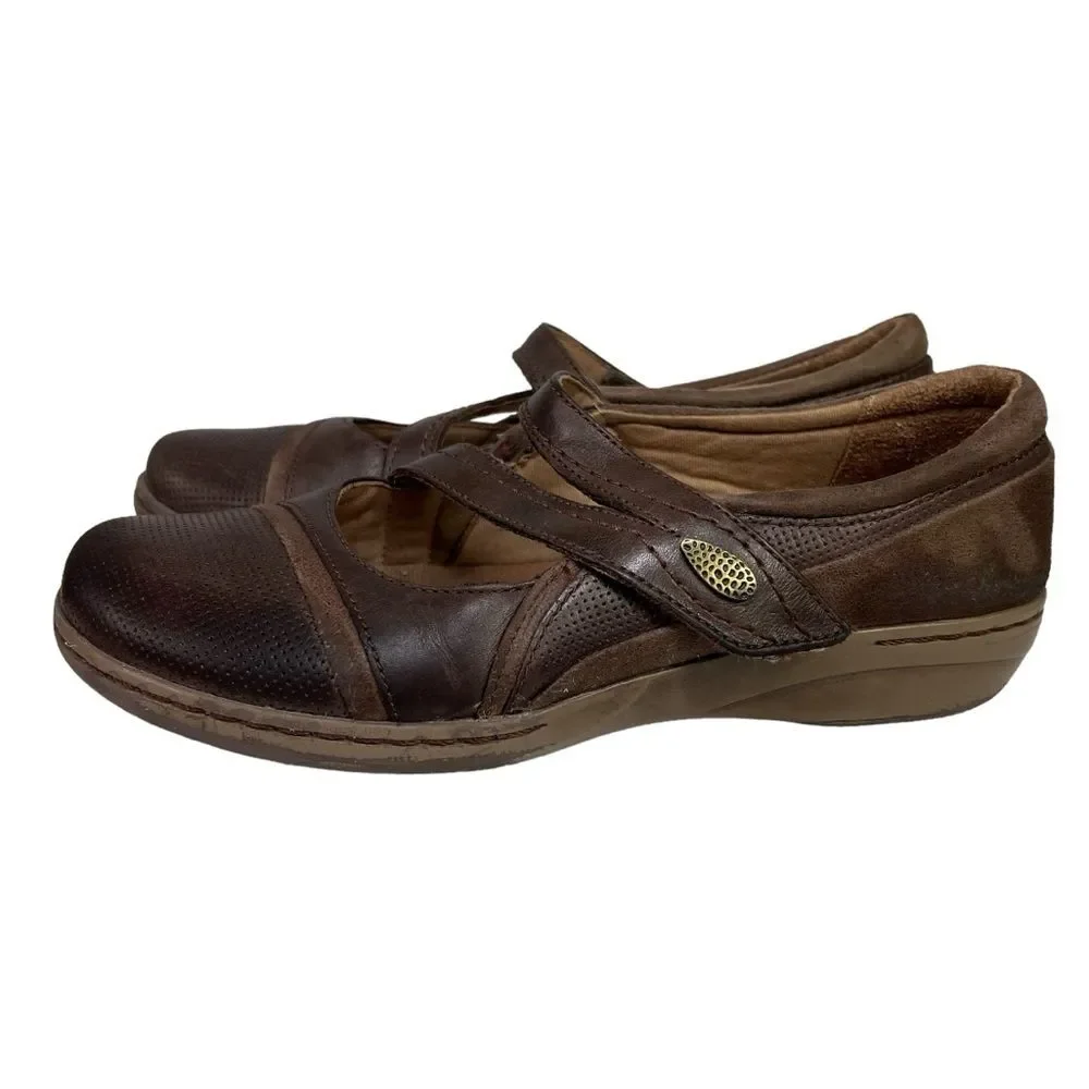 Clarks Evianna Shoes Women’s 8 Leather Mary Jane’s Brown Soft Cushion